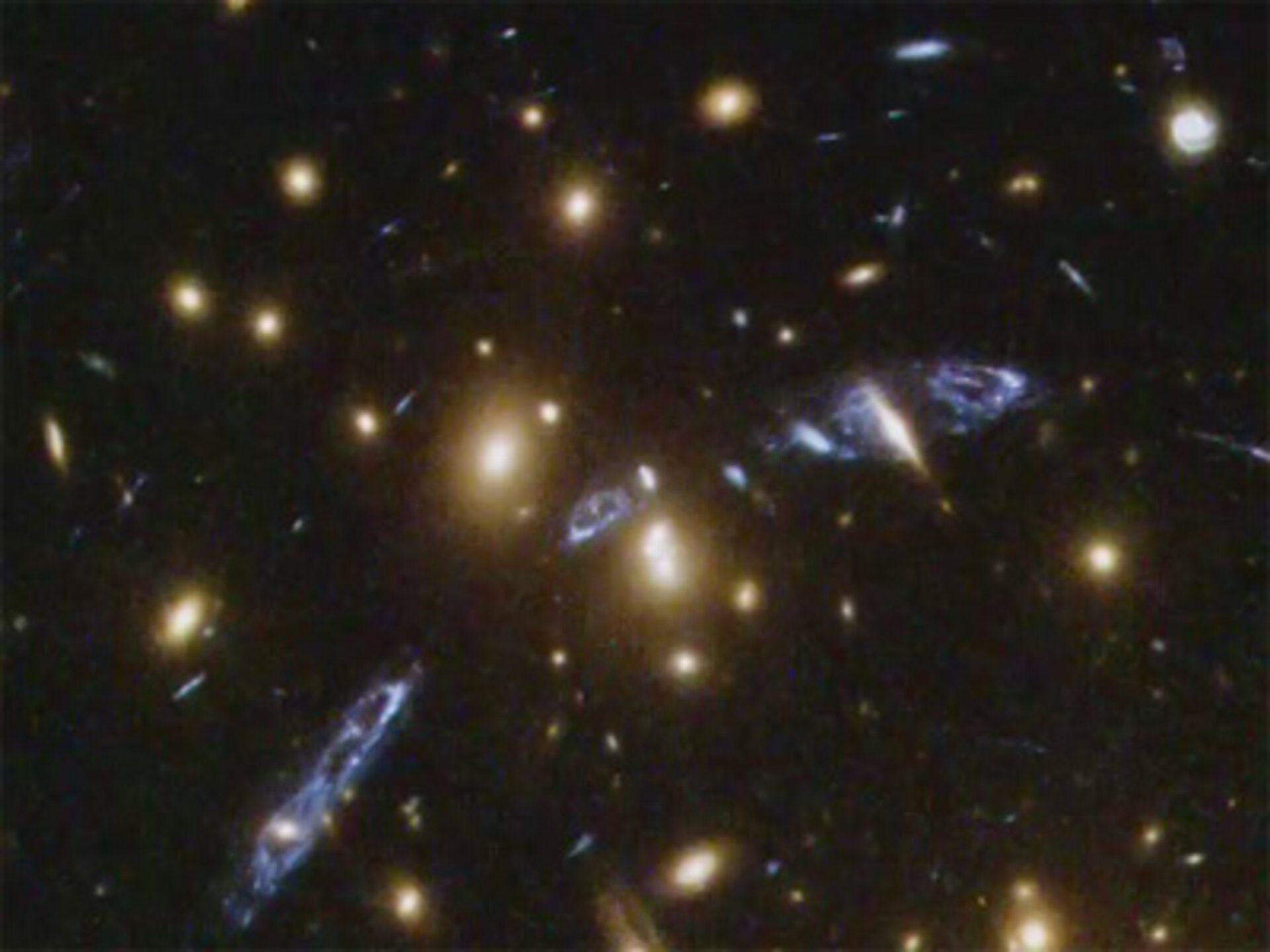 Panning on the galaxy cluster