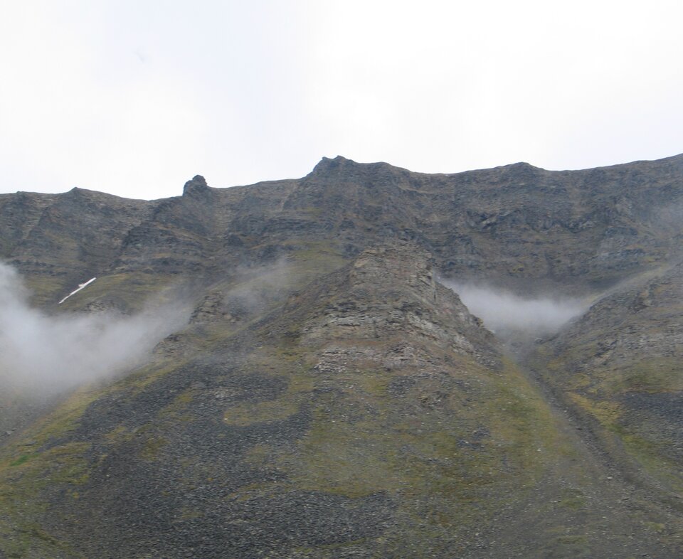 Barren landscape at Svalbard shows similarities to Mars environment