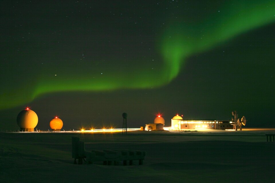 Svalbard station