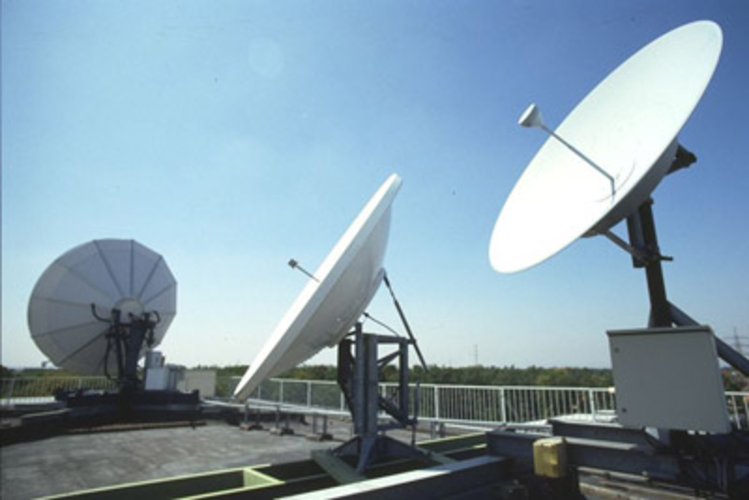 XADC antenna