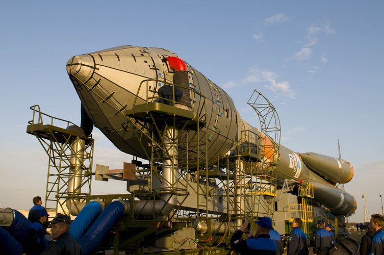 Soyuz-Fregat launch vehicle carrying GIOVE-B transfer