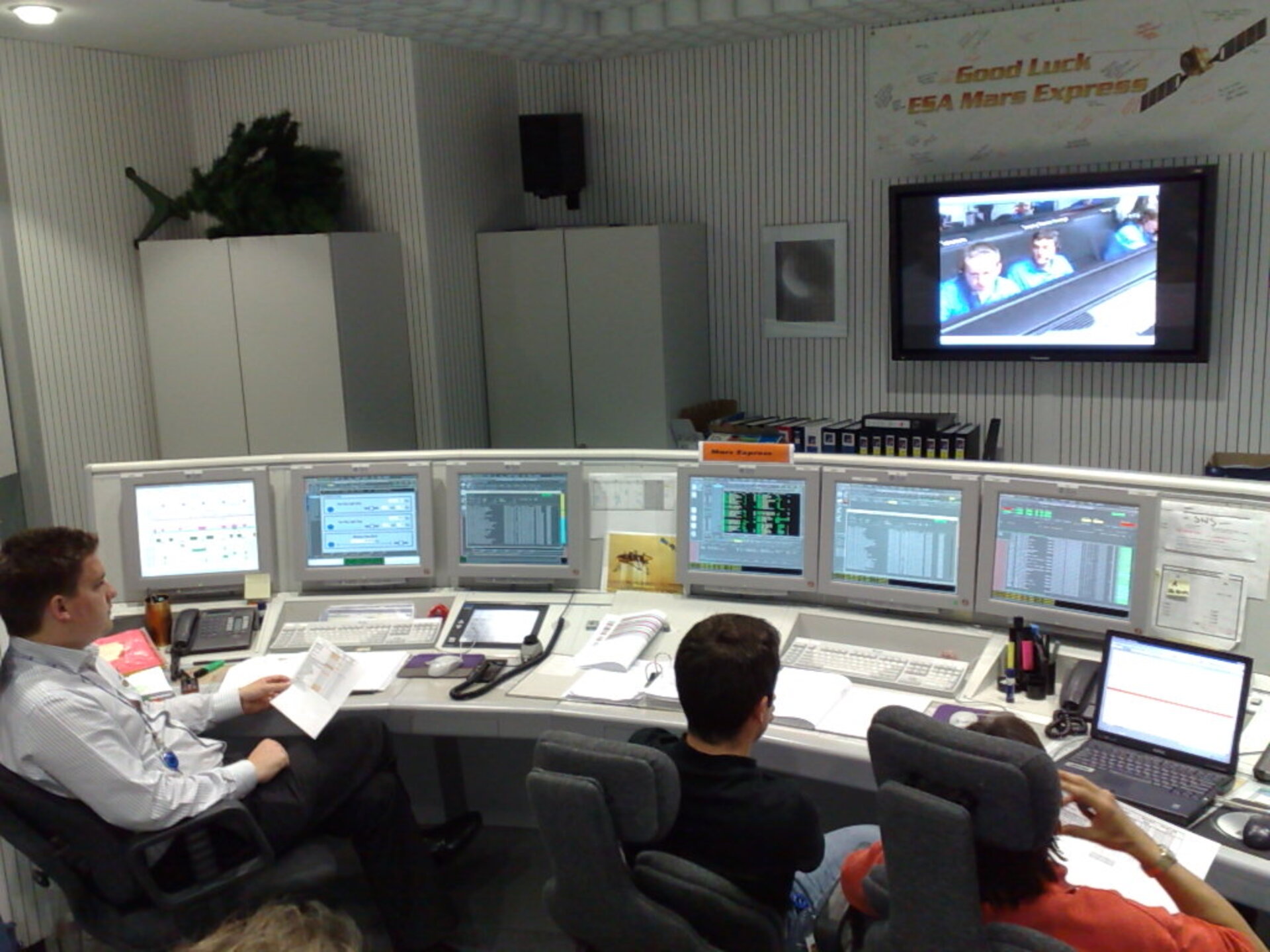 Mars Express Dedicated Control Room during Phoenix EDL