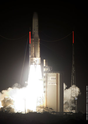Ariane 5 ECA V187 lifts off