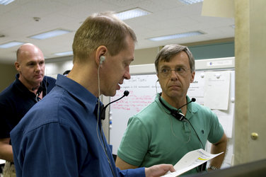 Frank De Winne and Robert Thirsk during training at Tsukuba Space Center