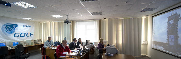 ESA and industrial team members during GOCE countdown rehearsal, Plesetsk, 13 March 2009