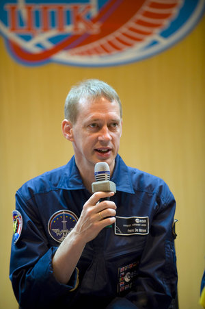 ESA astronaut Frank De Winne answers questions at the pre-launch press conference