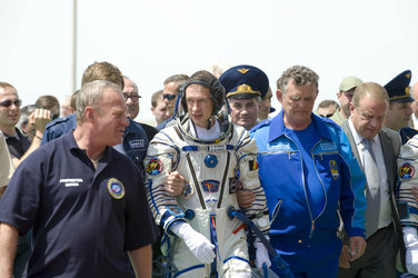 ESA astronaut Frank De Winne prepares to take the elevator to the top of the Soyuz rocket