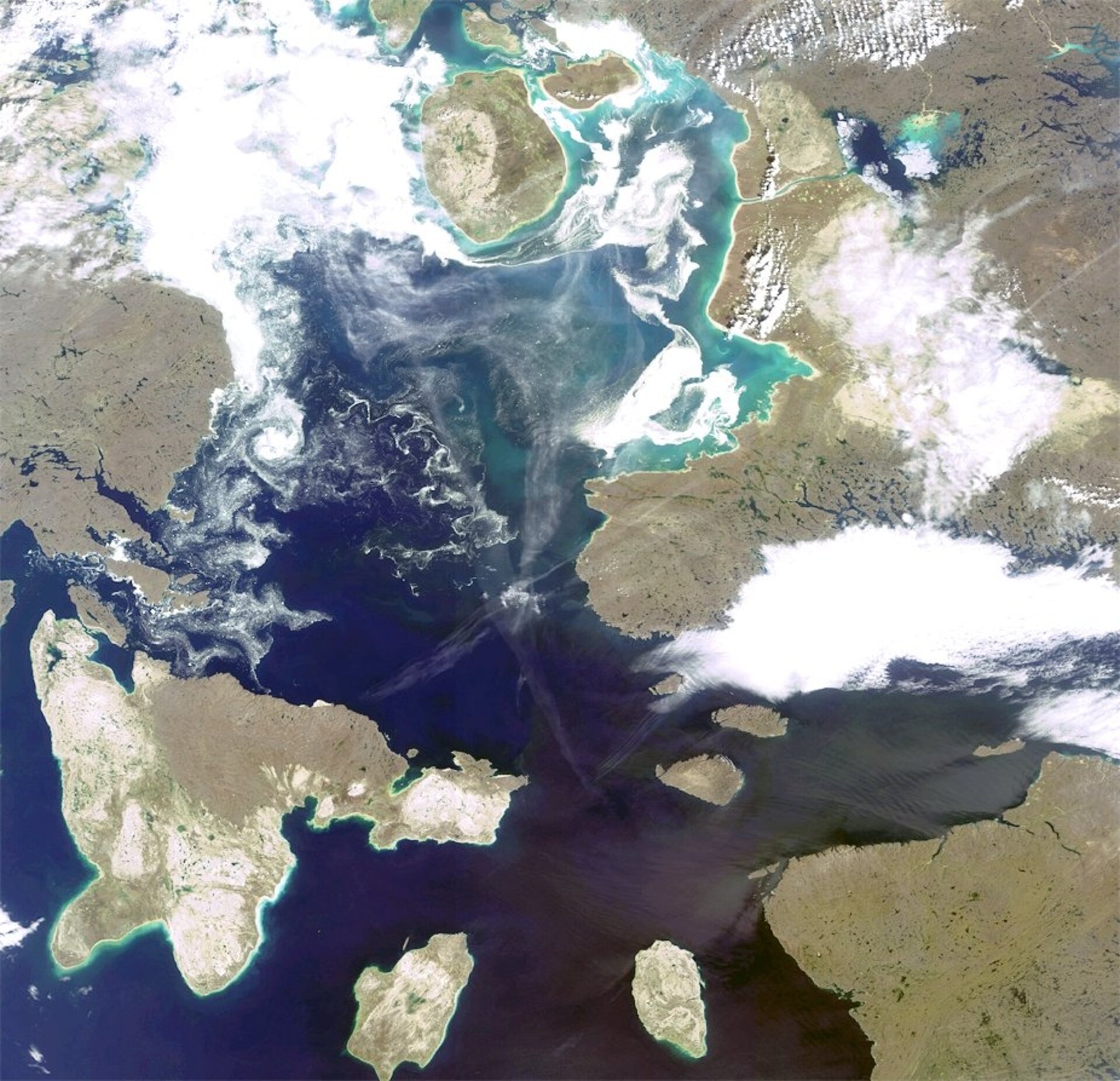 L'arctique canadien vu par Envisat