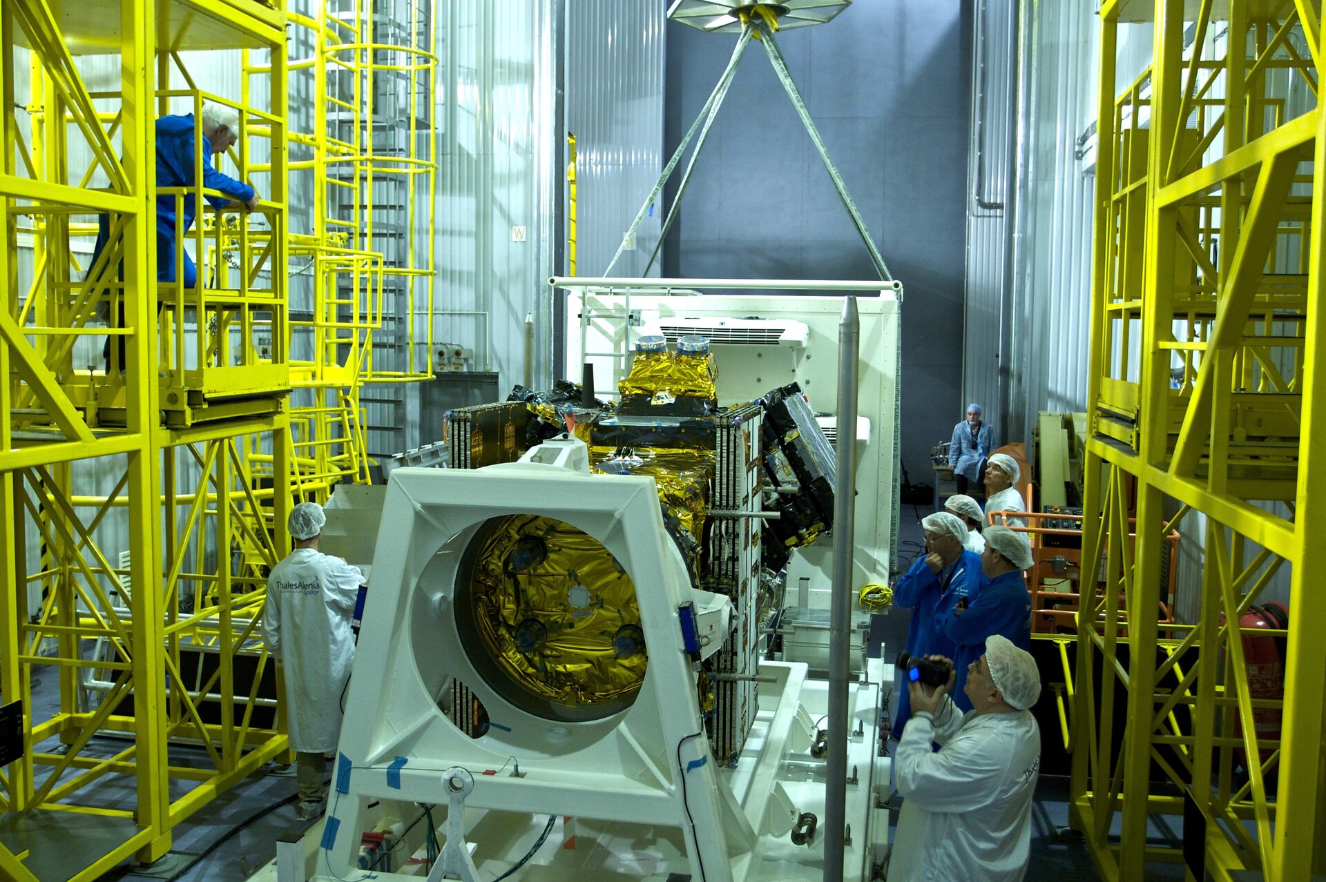 First inspection of SMOS following transit