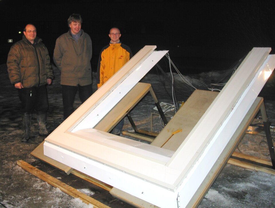 HUT-2D -mittalaitteen antenni