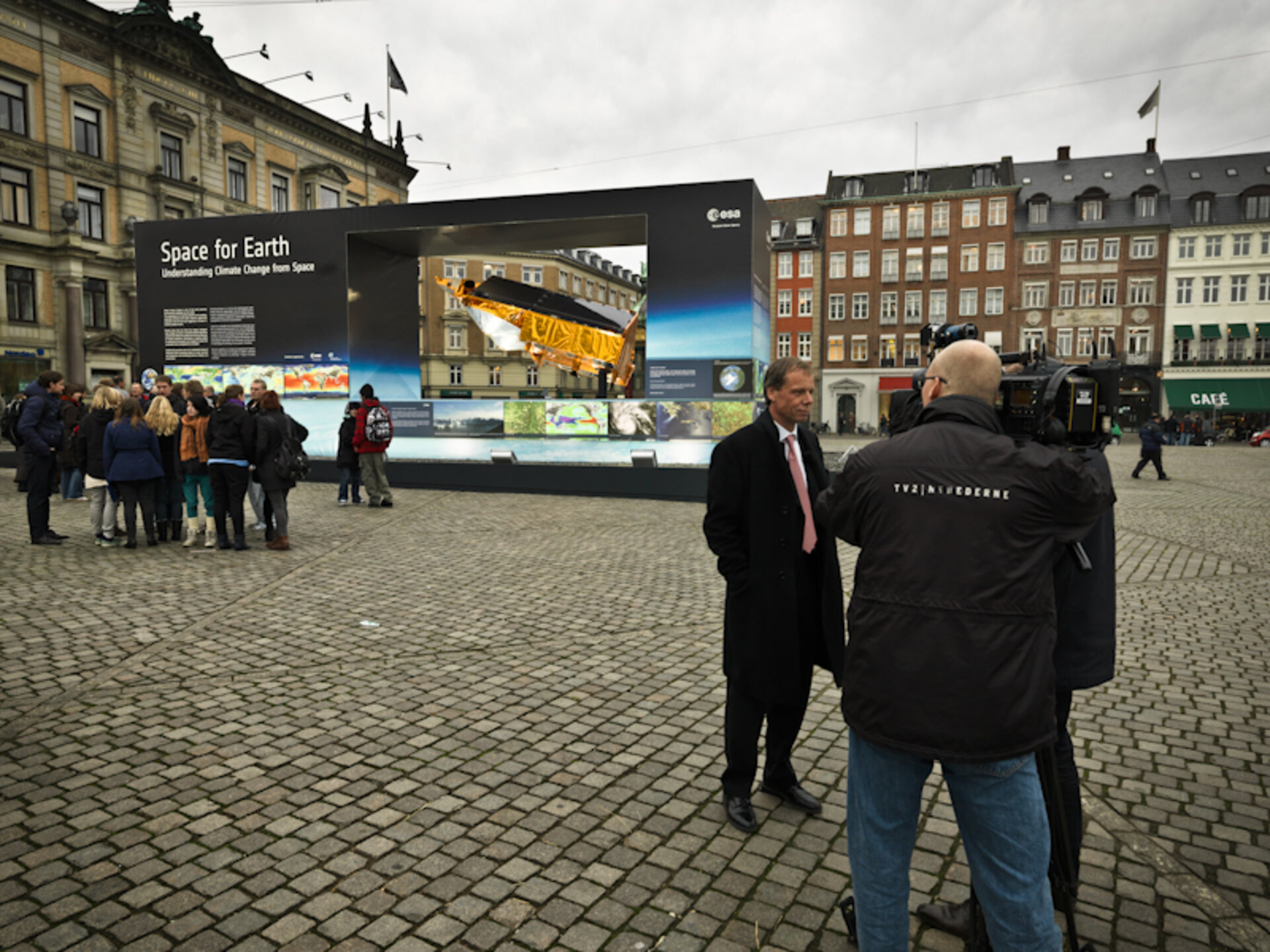 ESA astronaut C. Fuglesang at ESA's exhibition opening ceremony