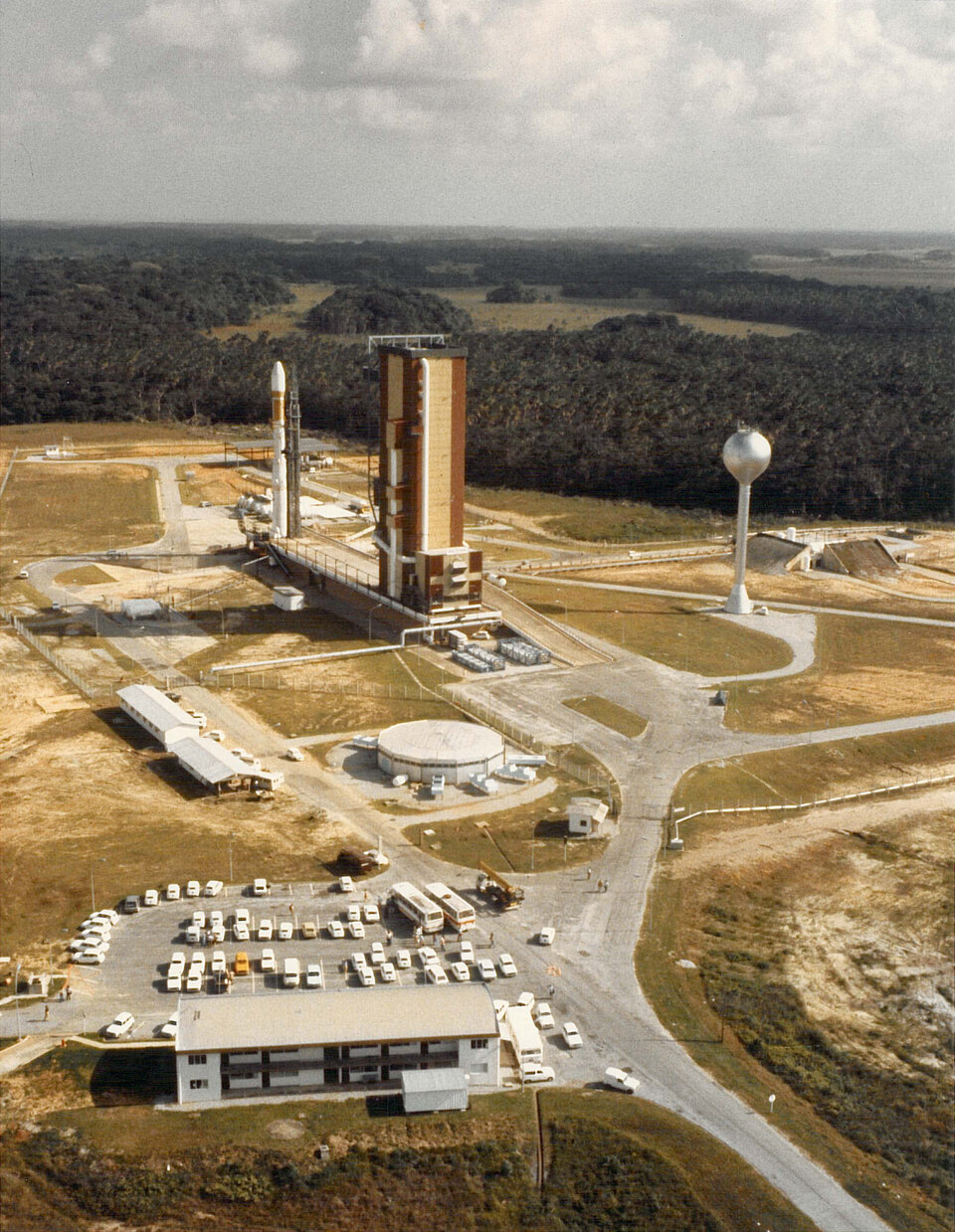 MAN-Startanlagen ermöglichen in Kourou die Flüge der Ariane