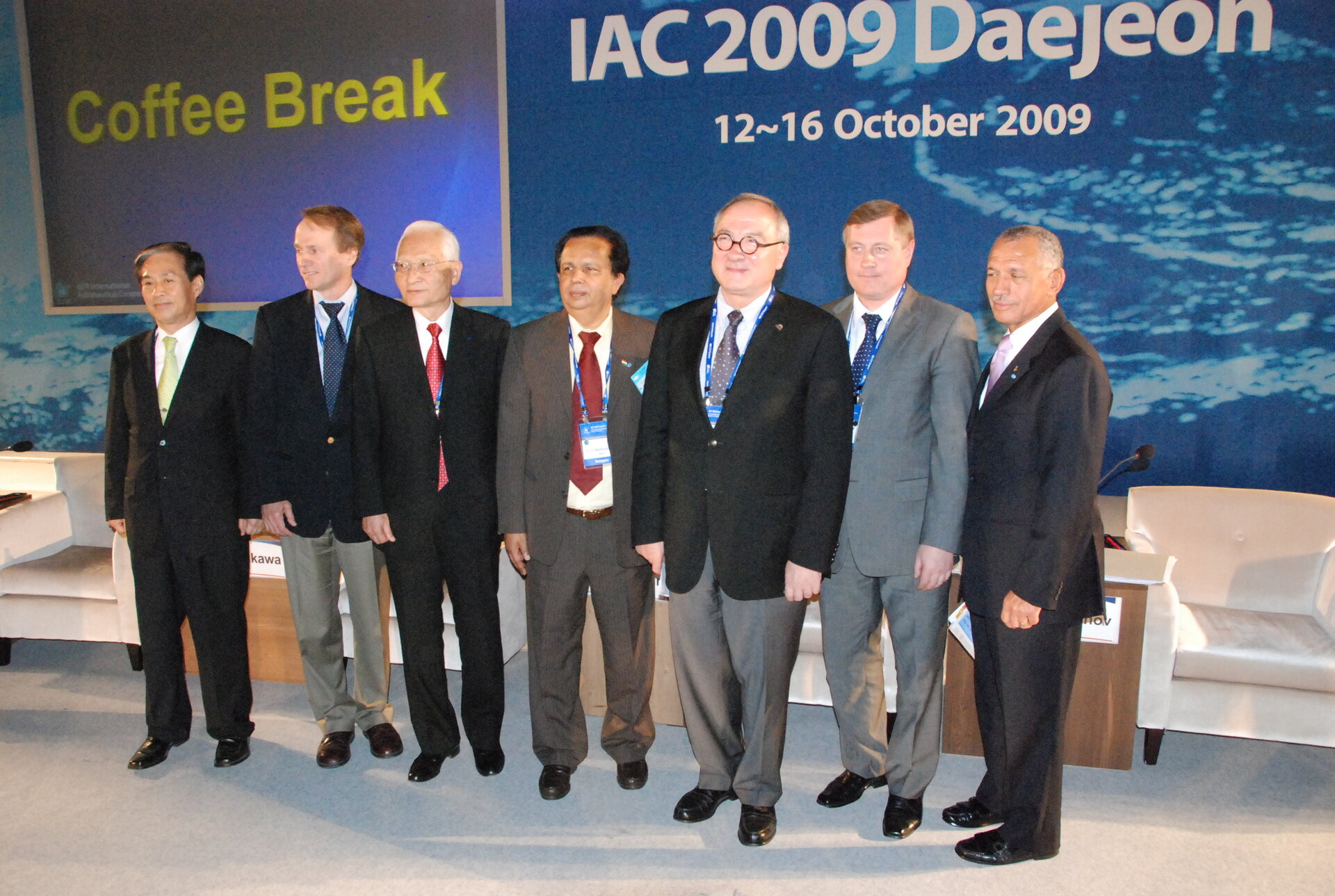 Jean-Jacques Dordain, ESA Director General, at IAC 2009
