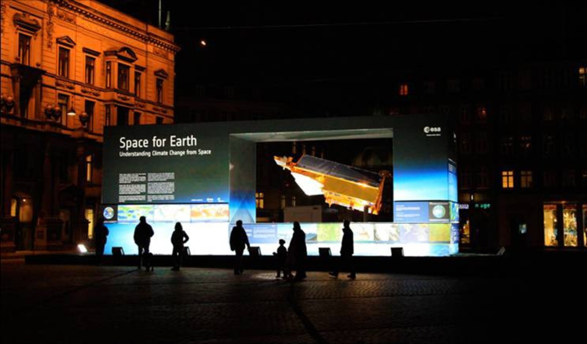 Space for Earth exhibition in the night