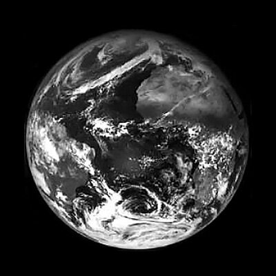 Meteosat-6 image of Earth
