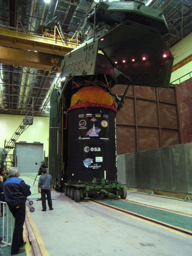 Space head being loaded onto the crocodile