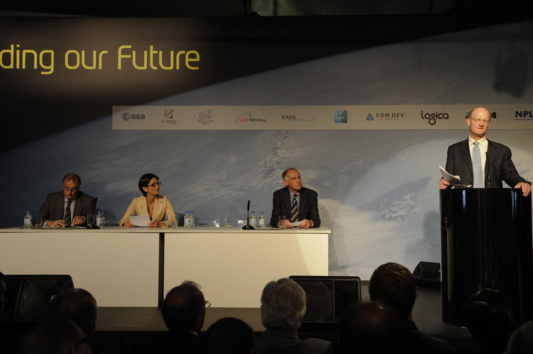 David Willetts with Mariastella Gelmini at the Space Conference