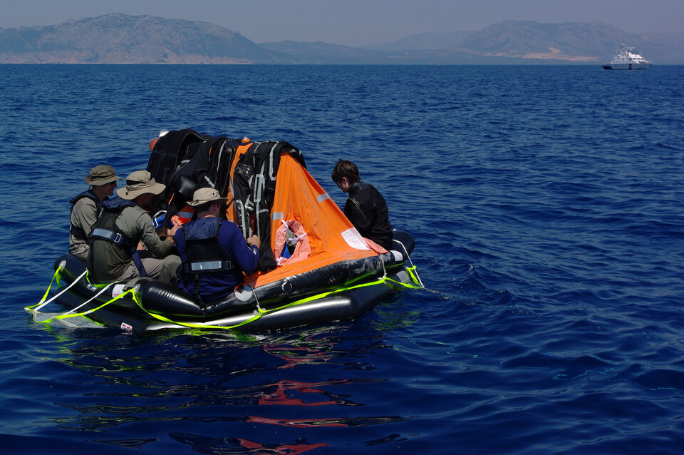 Alla deriva nel Mediterraneo