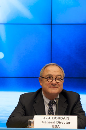 Jean-Jacques Dordain, during the 7th Space Council press conference