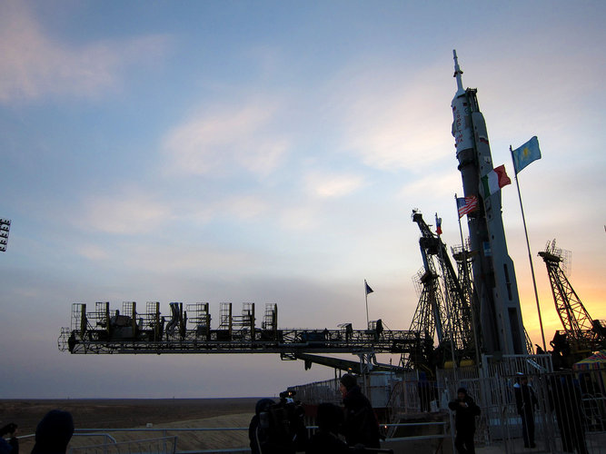 L-3, Soyuz erected at the launch pad