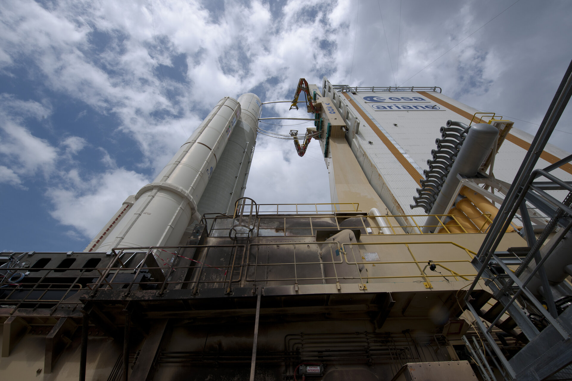 Ariane 5 ES launcher on ZL-3