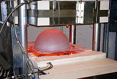 Forming of a metal fuel tank