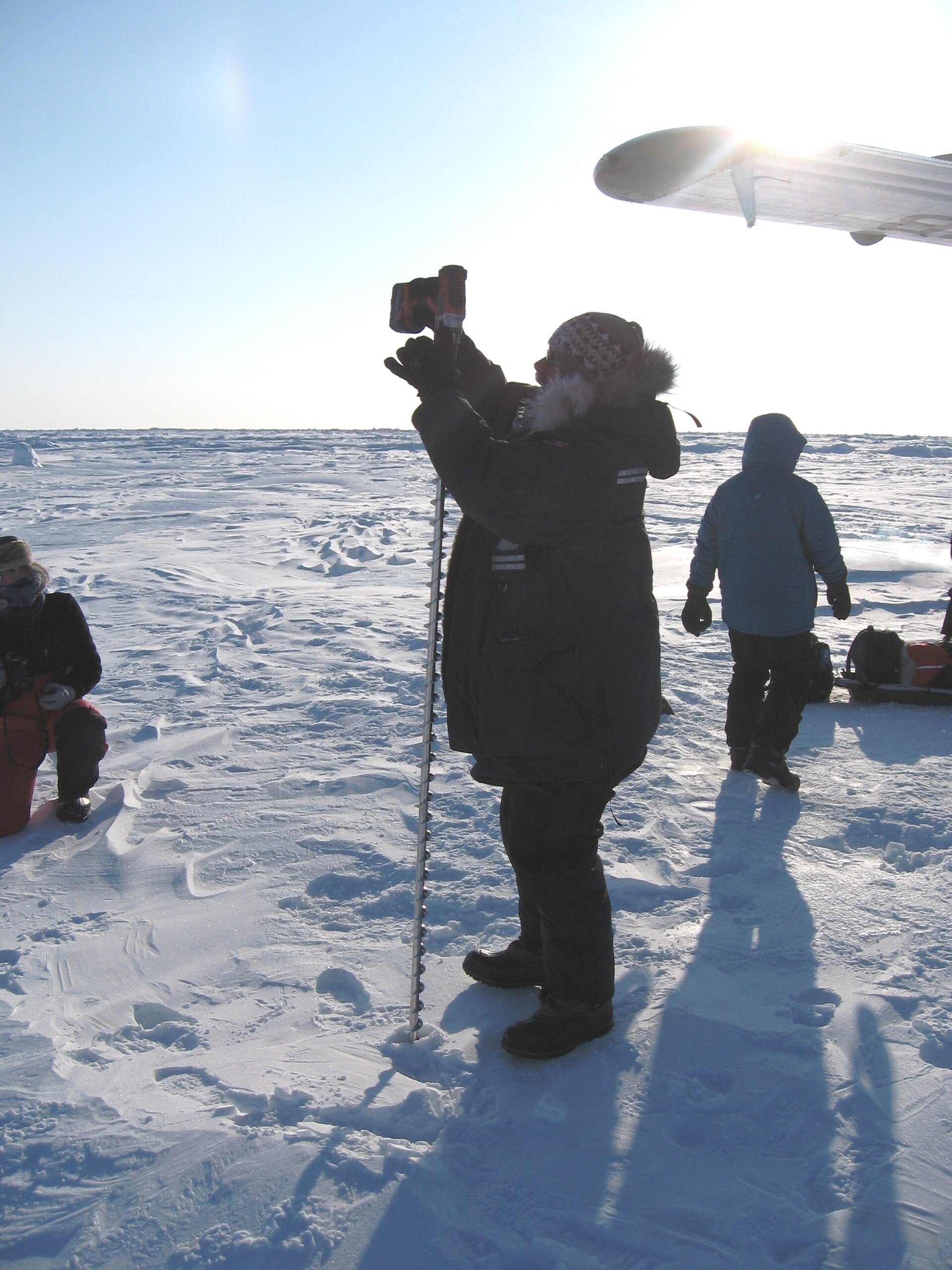 ESA - Drilling to measure ice thickness