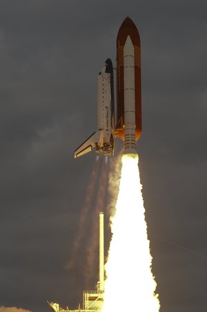 H εκτόξευση του Endeavour