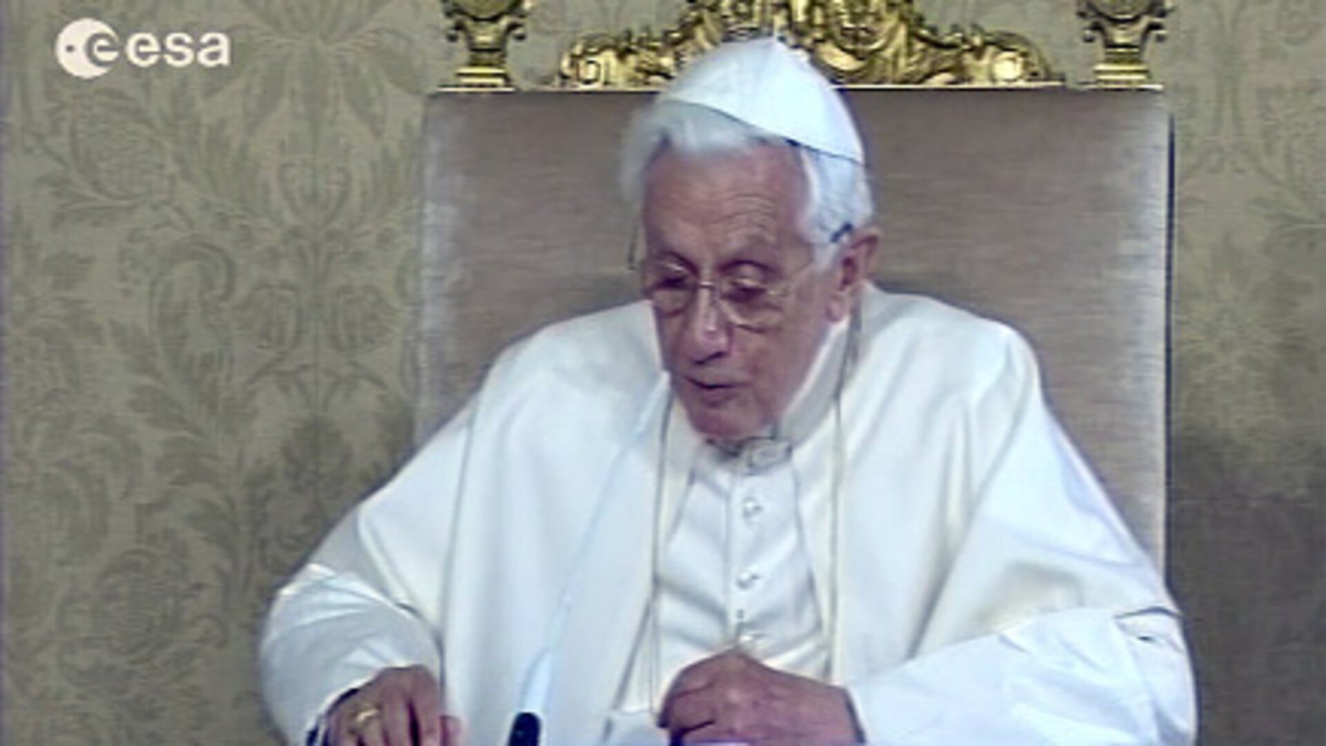 His Holiness Benedict XVI talking with the astronauts