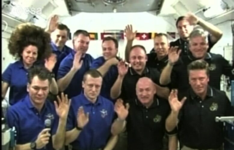 ISS crew during inflight call to Pope Benedict XVI