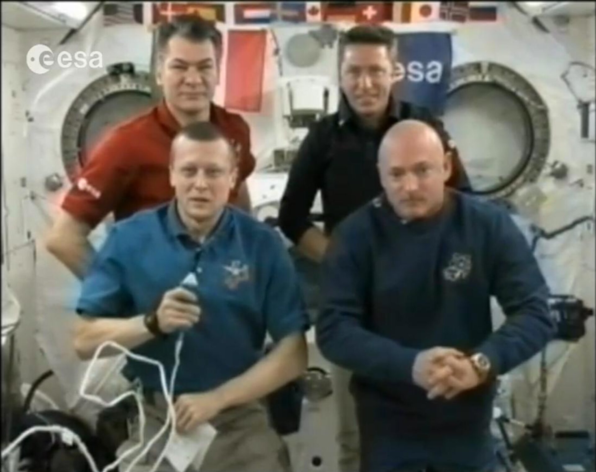 ISS crew members talk with Italian President