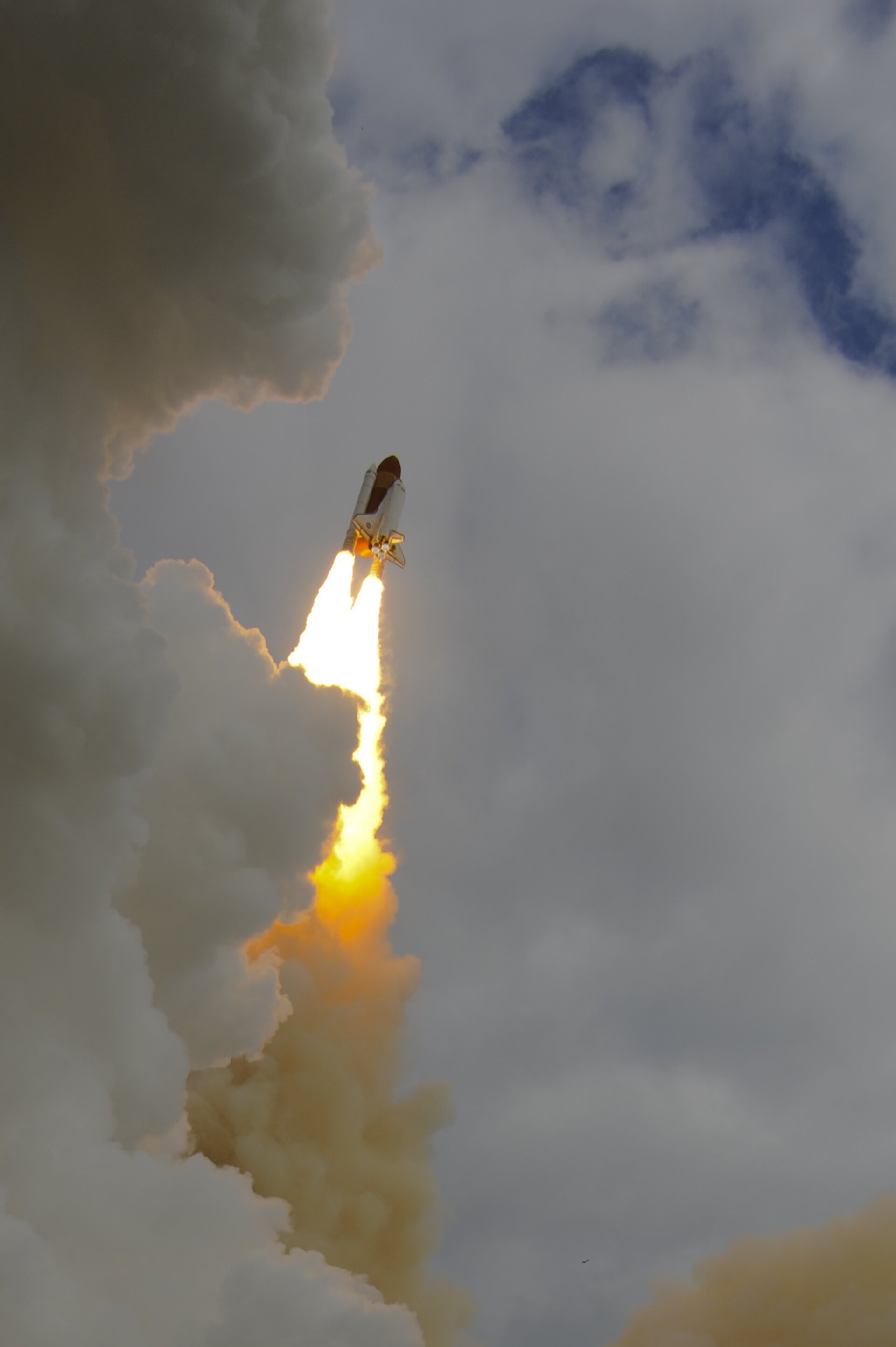 Launch of Space Shuttle Endeavour STS-134 mission