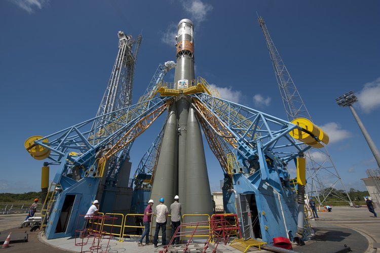 Soyuz installed on launch pad