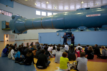 André Kuipers at the centrifuge building at the Gagarin Cosmonaut Training Center
