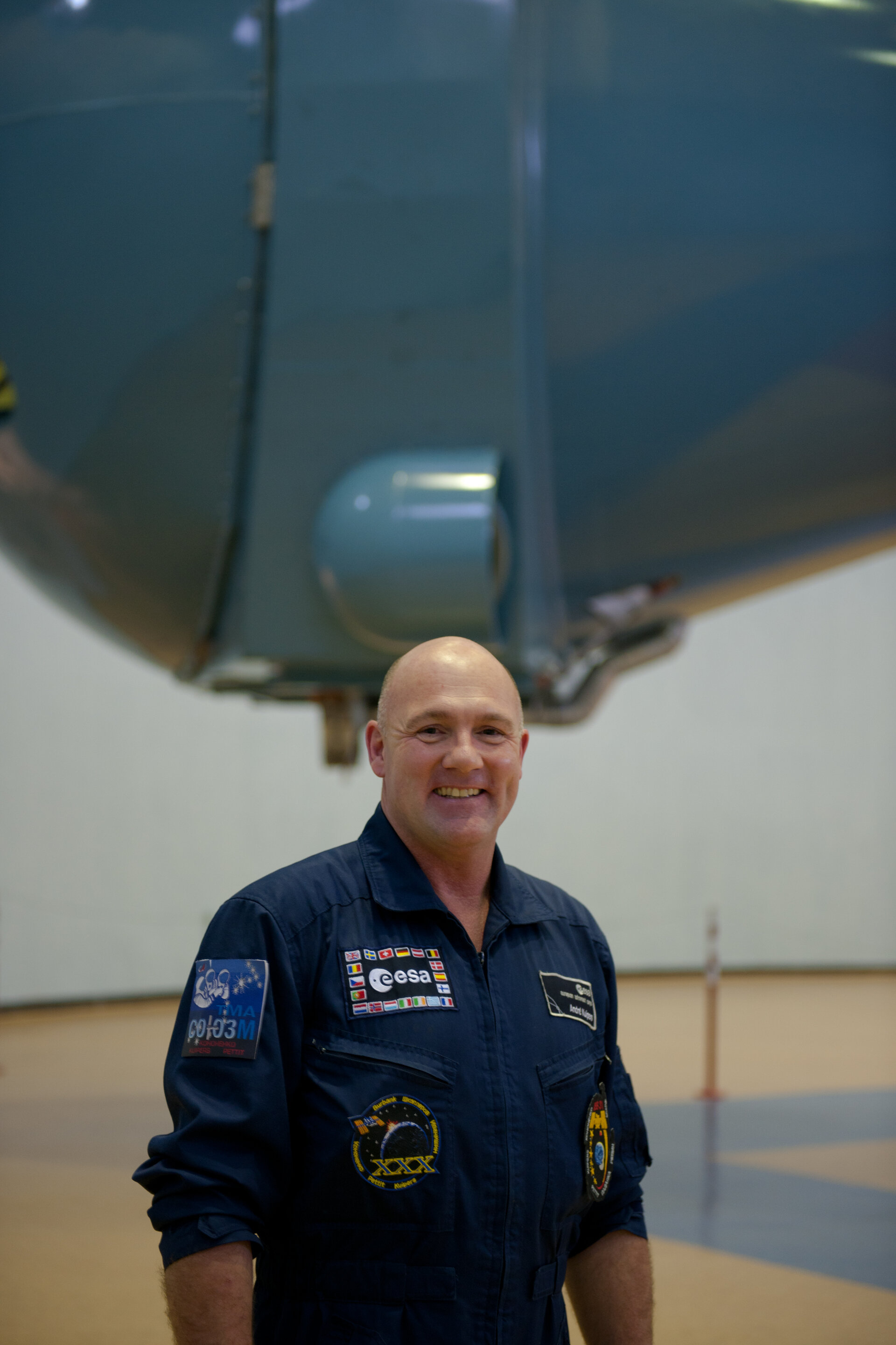 André Kuipers at the centrifuge building at the Gagarin Cosmonaut Training Center