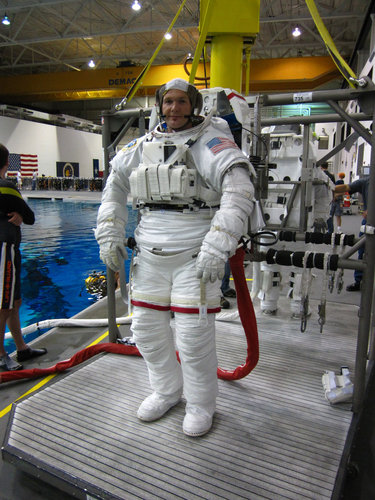 Alexander Gerst in spacewalk training