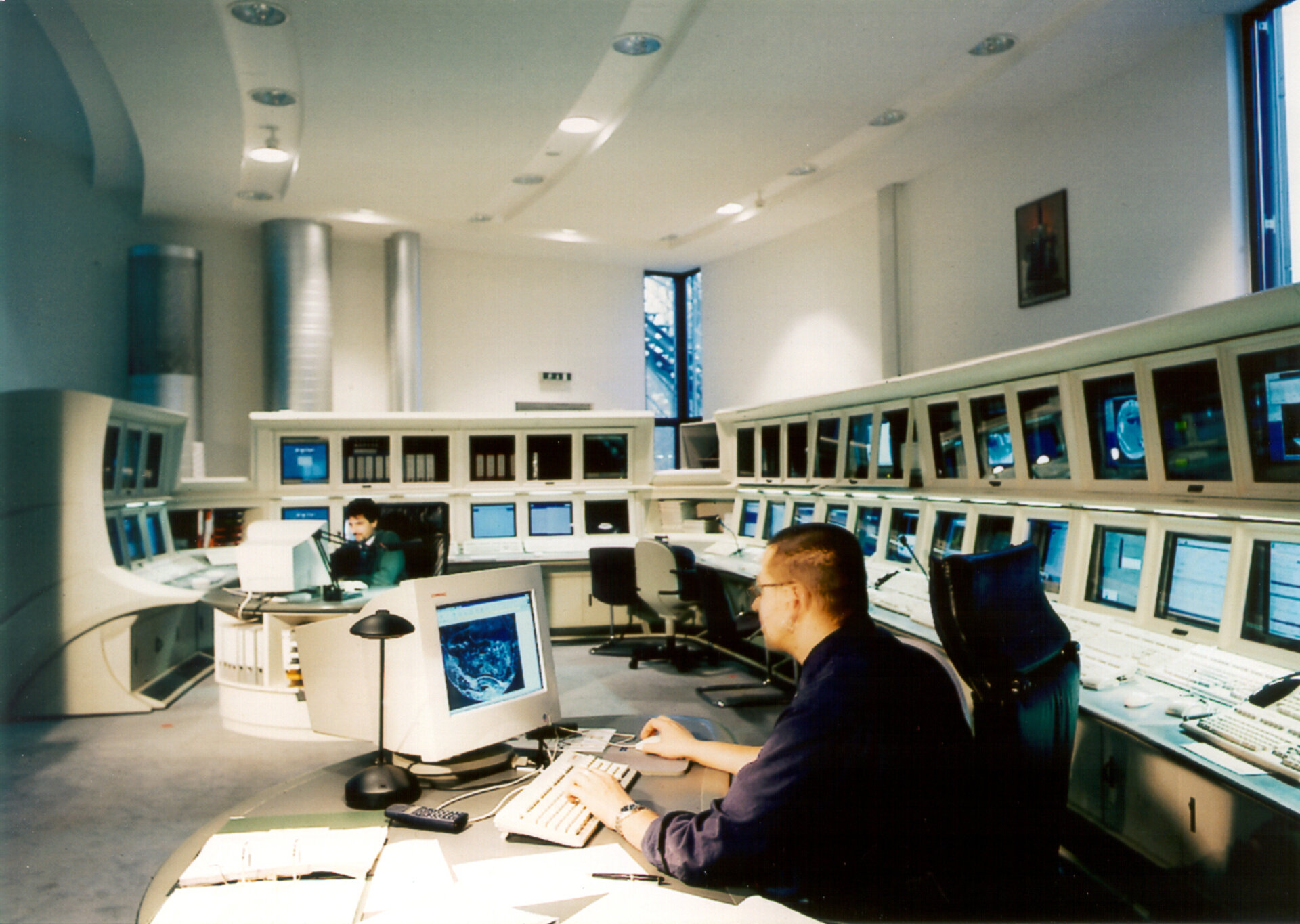 EUMETSAT controls the MSG satellites from its centre in Darmstadt, Germany
