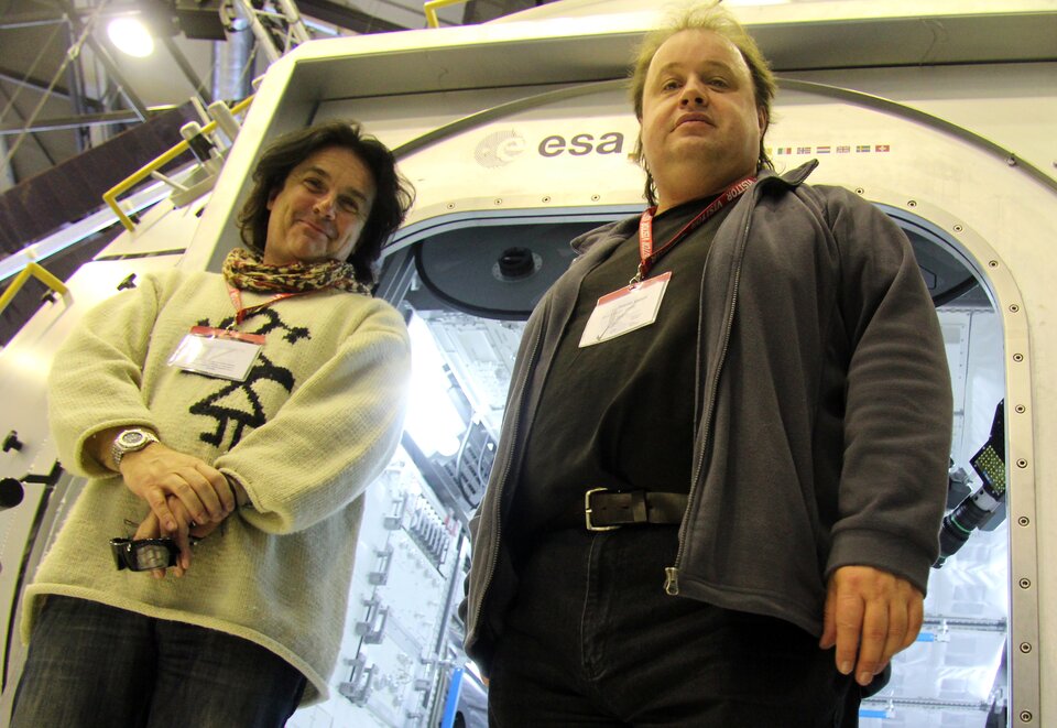 Steve Hogarth and Steve Rothery zu Besuch am ESTEC.