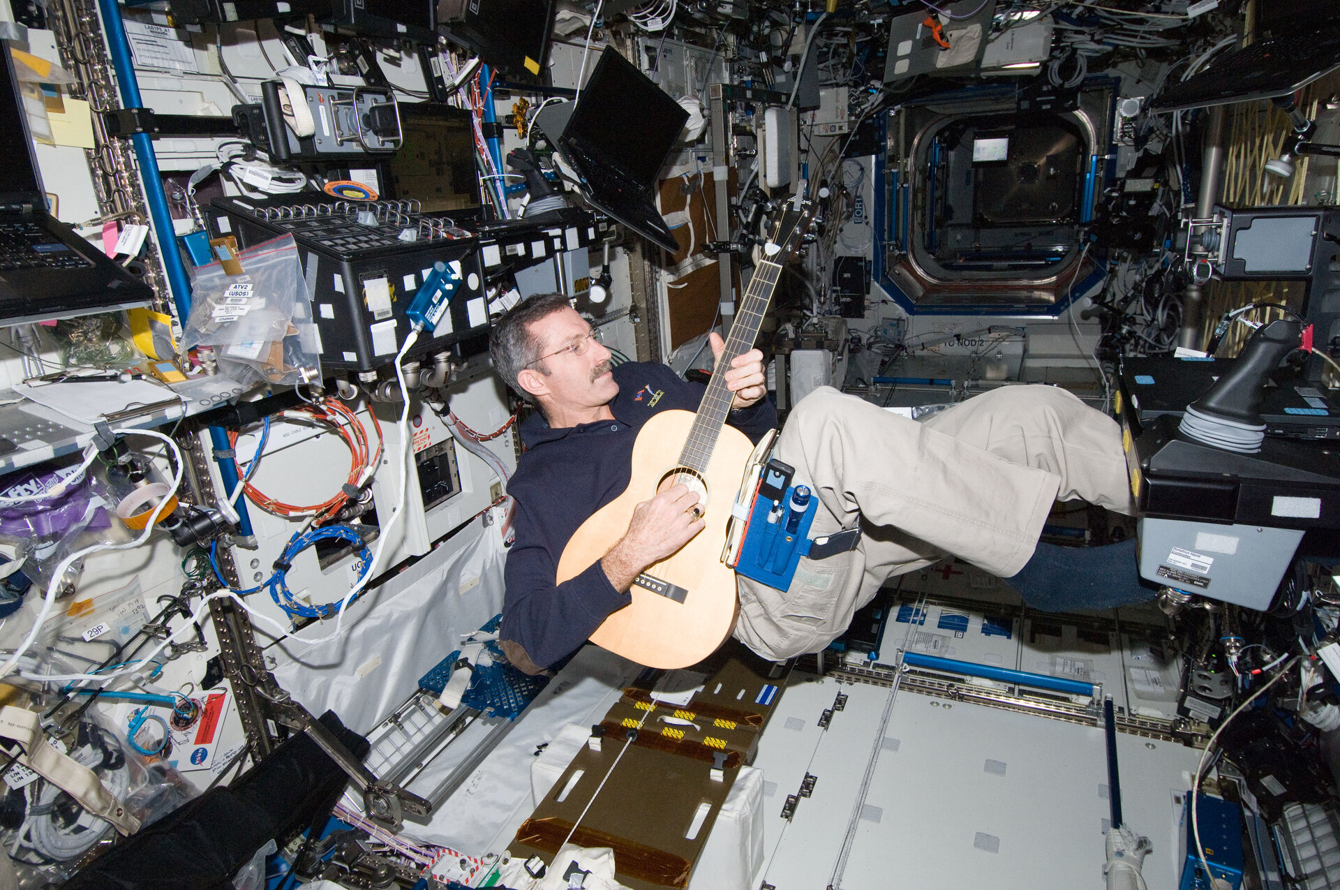 Daniel C. Burbank a bordo della ISS