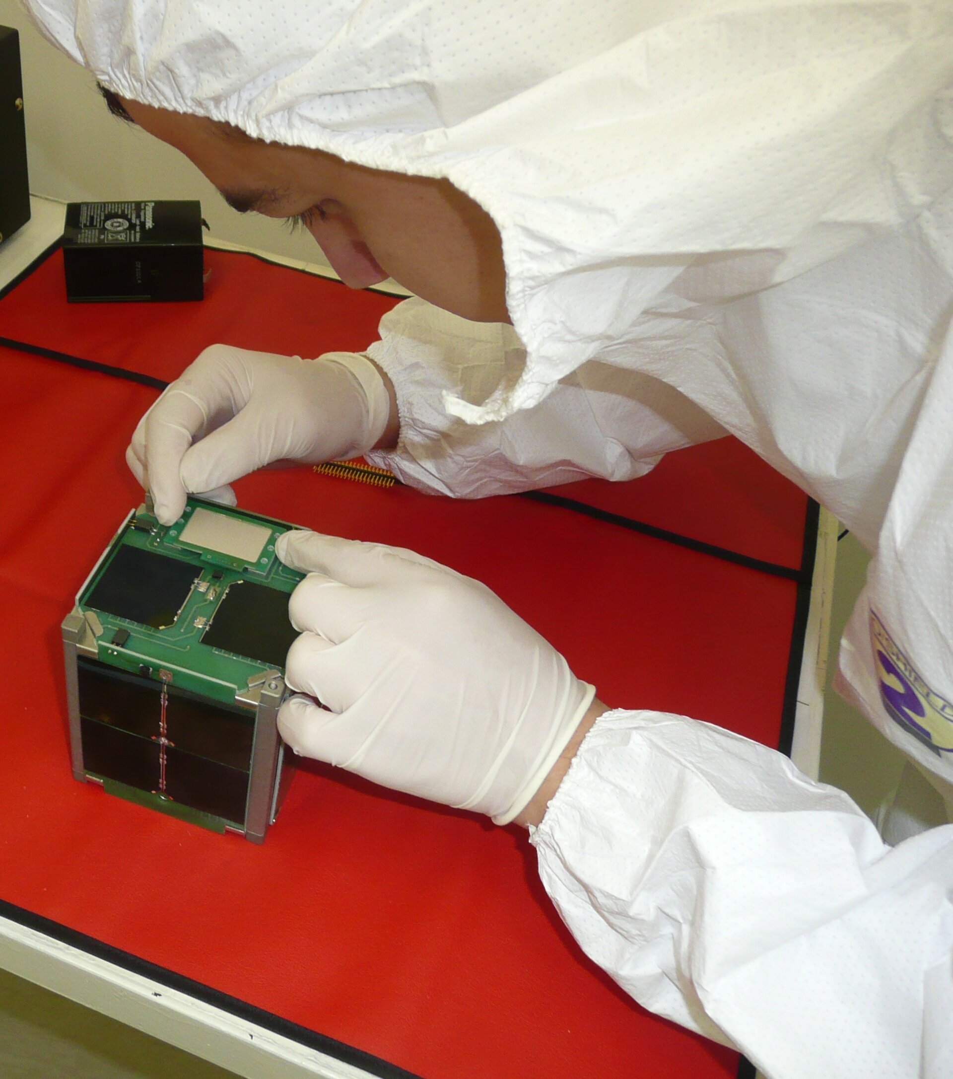 Piezo impact sensor is mounted on the –Z face of the cube