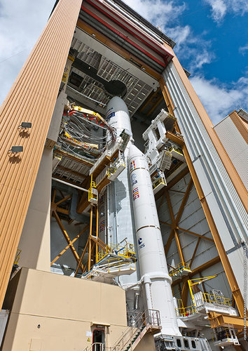 Ariane 5 Flight VA207 transferred to launchpad