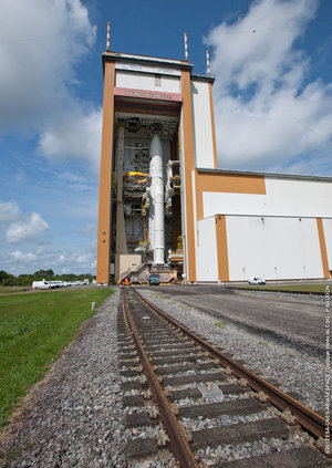 Ariane 5 VA208 transferred to launchpad