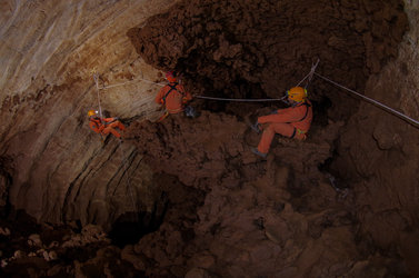 Cavewalking