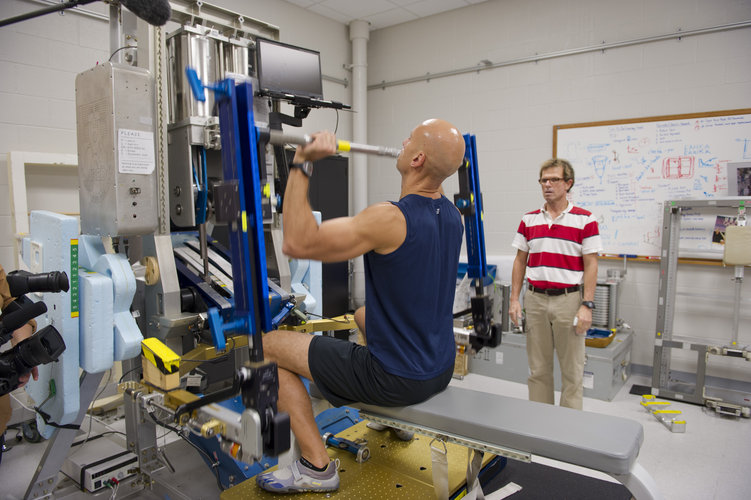 Luca training at NASA