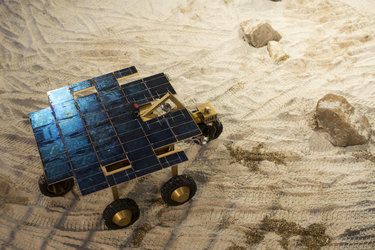 Robotic exploration, SOLERO, the Solar-powered Exploration Rover