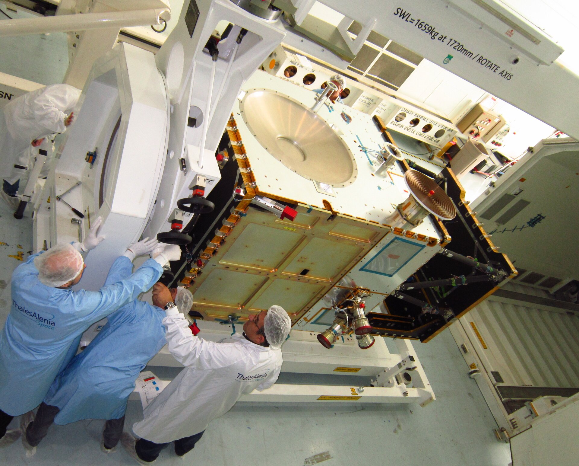 Unloading Sentinel-3