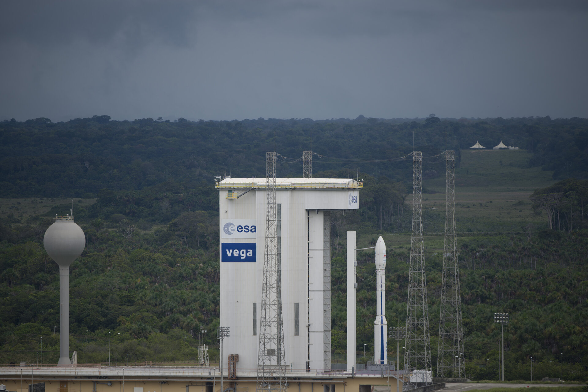 Fully assembled Vega VV02 on pad 