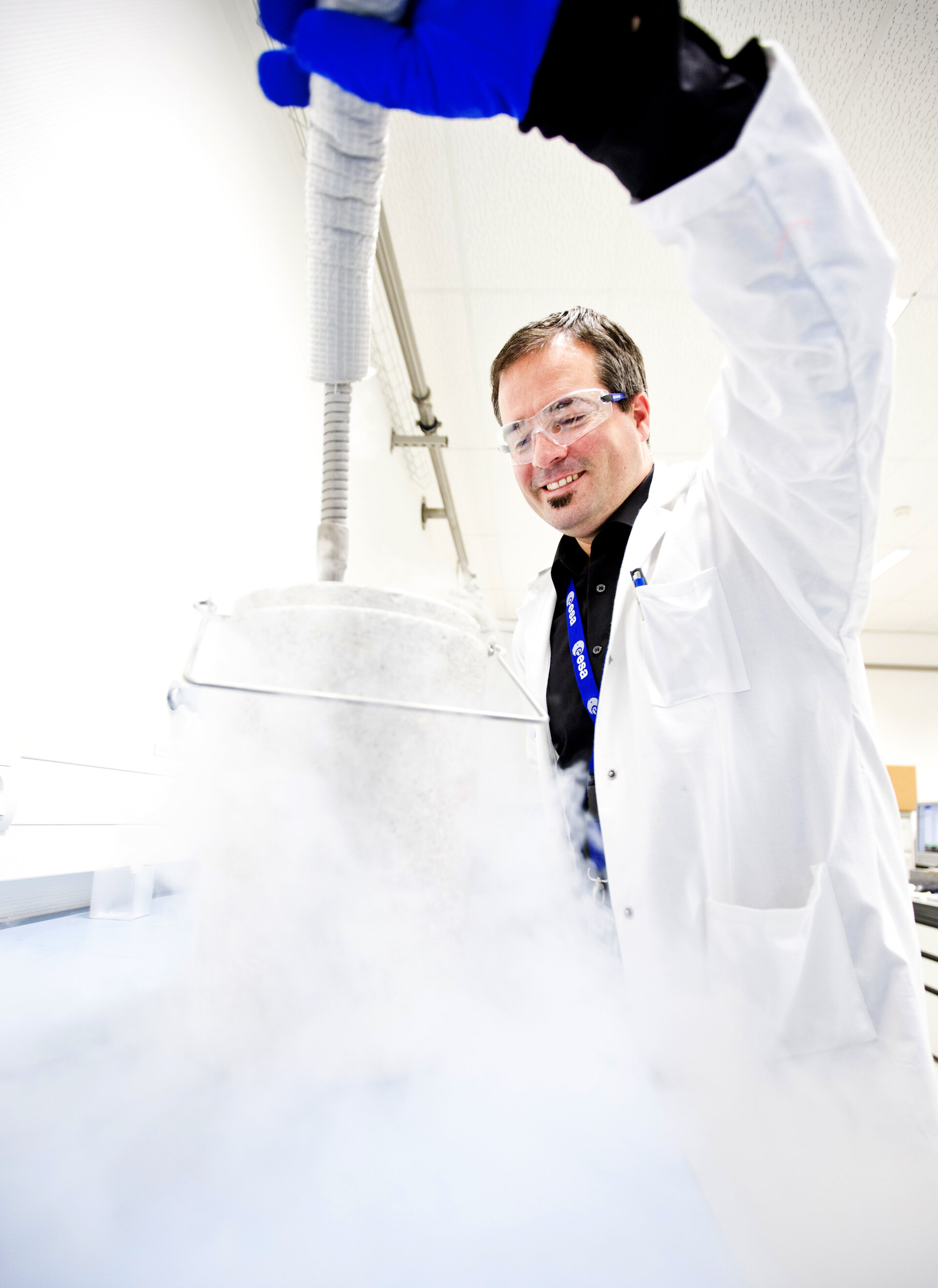 Working with liquid nitrogen