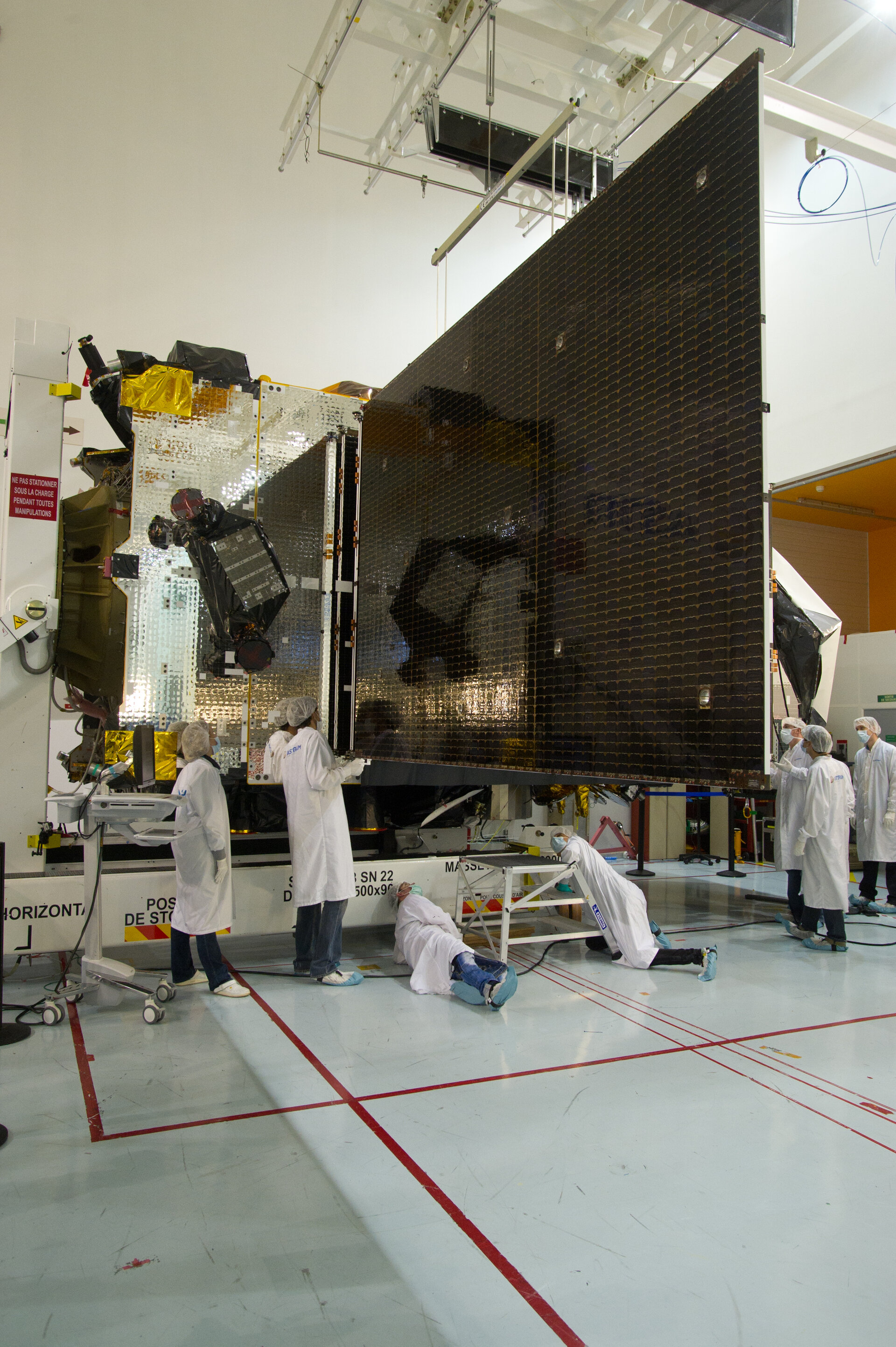 Alphasat solar array installation