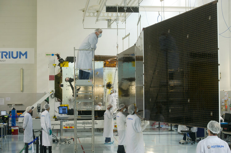 Alphasat solar array installation